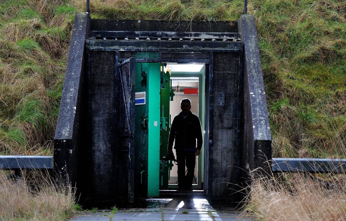 Cover art for Your own doomsday bunker!, a bunker scenario on AI Dungeon