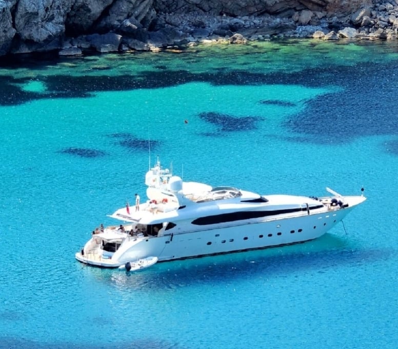 Cover art for Yacht Life, a wealth scenario on AI Dungeon